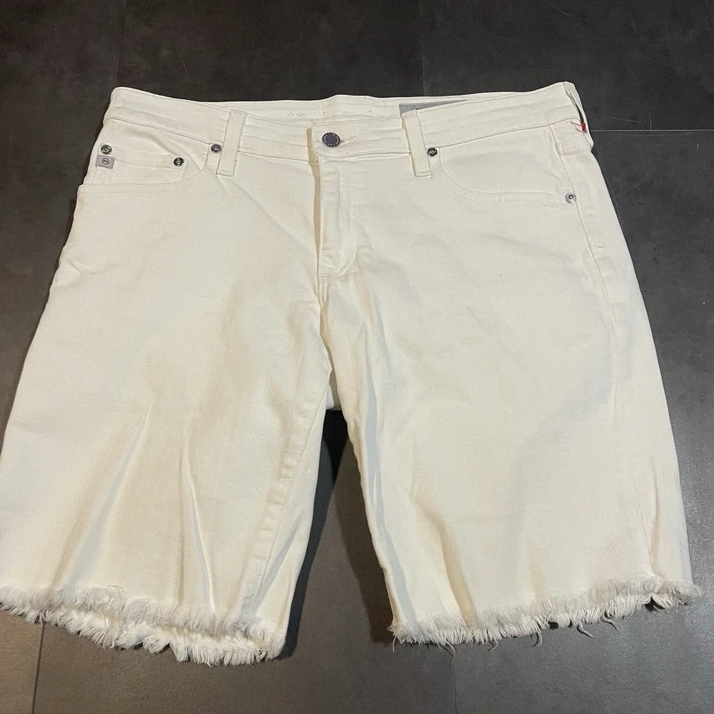 AG Adriano Goldschmied Size 31 Shorts Denim Jeans Relaxed White Mid Rise F-45‎